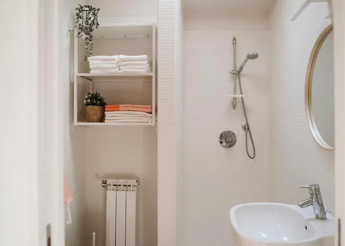 Regina 144 By Rd Domus شقة *