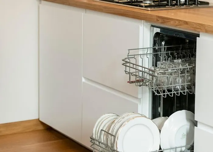 Regina 144 By Rd Domus *